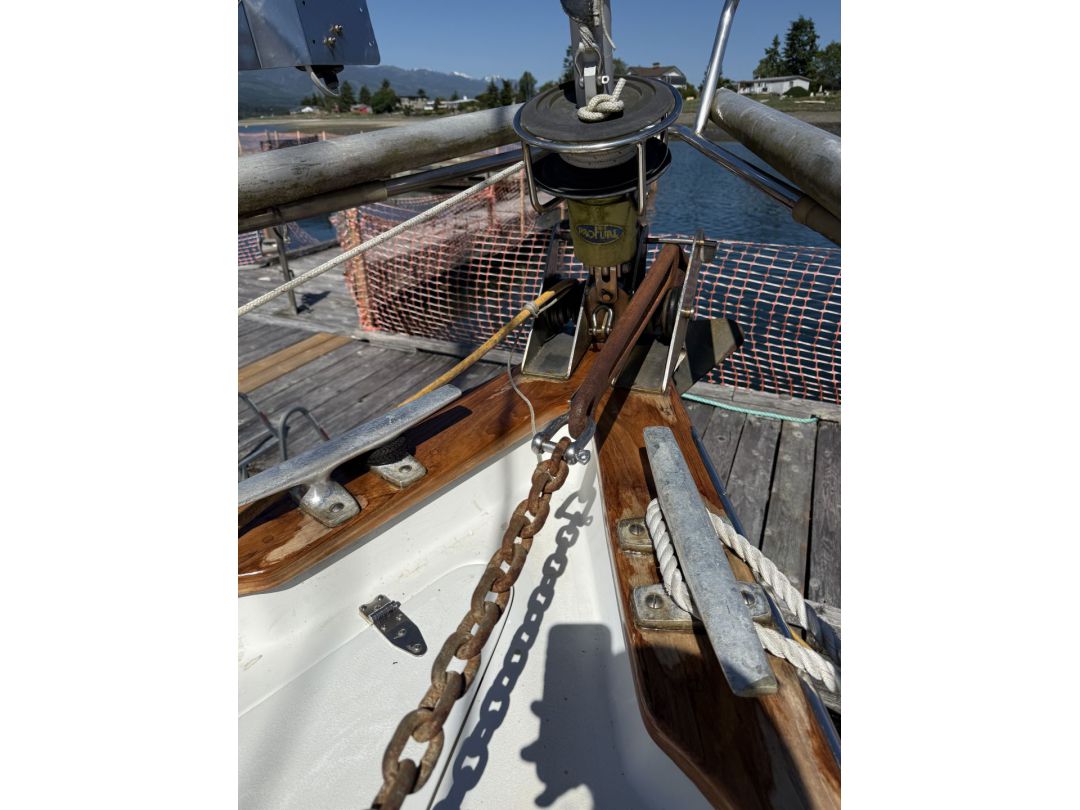 Fiberglass Bluewater Sailboat image 16