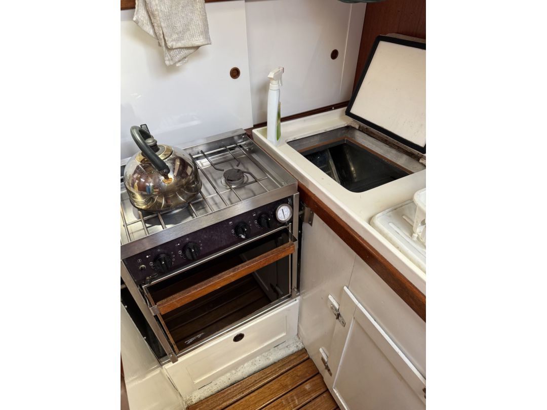Fiberglass Bluewater Sailboat image 31