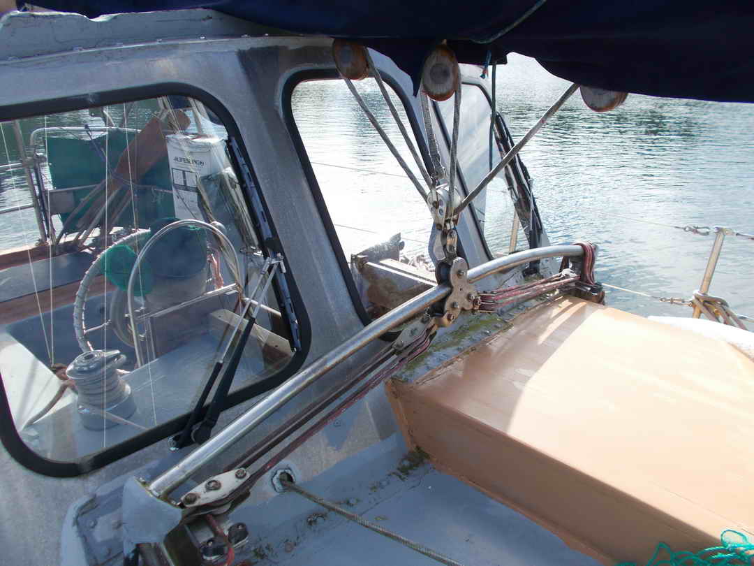 Sloop Cutter Sailboat image 4