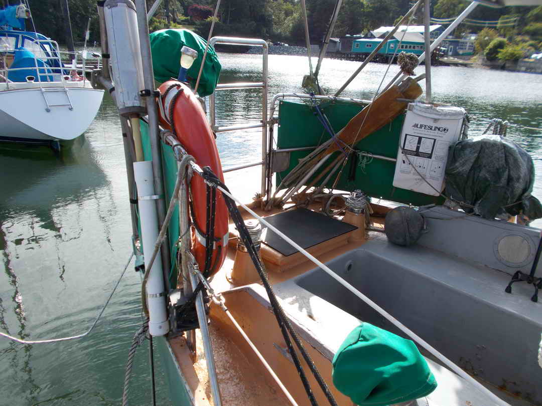 Sloop Cutter Sailboat image 9