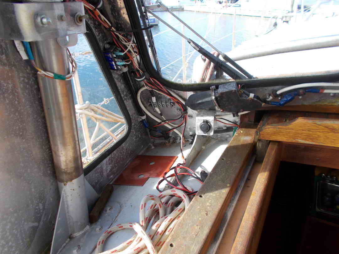 Sloop Cutter Sailboat image 21