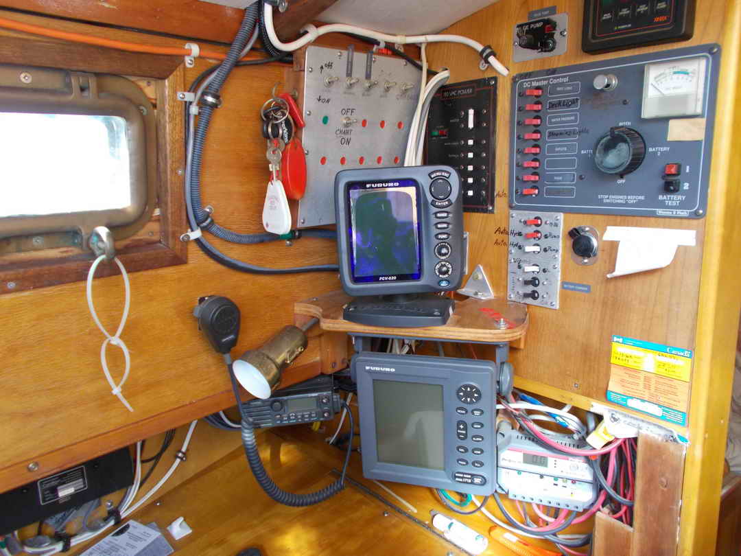 Sloop Cutter Sailboat image 22