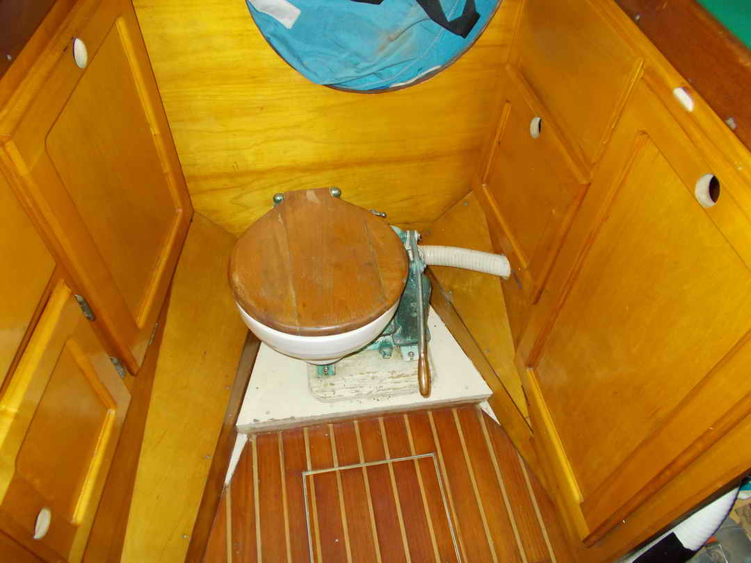 Sloop Cutter Sailboat image 49