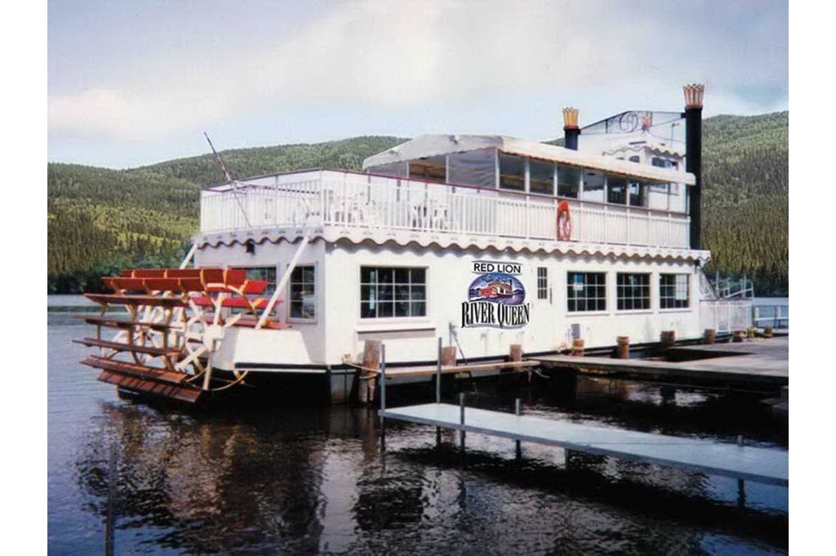 skipperliner paddle wheeler