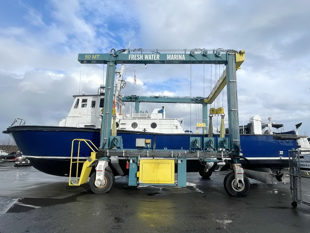 Pacific Pilotage Dive Charter Boat image 2