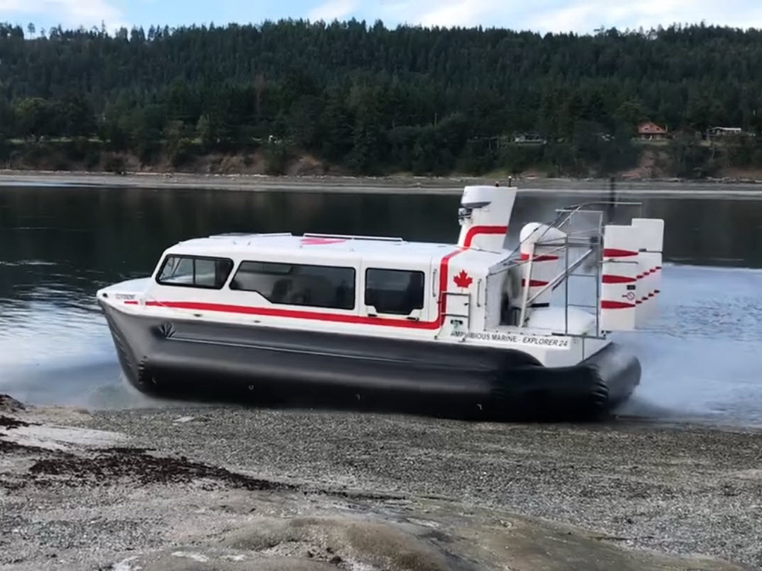 Amphibious Marine Passenger Work Boat image 2