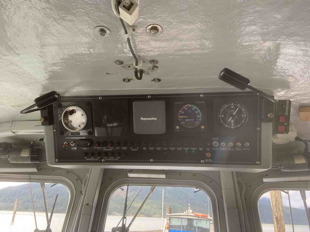 Work Crew Rescue Boat image 8