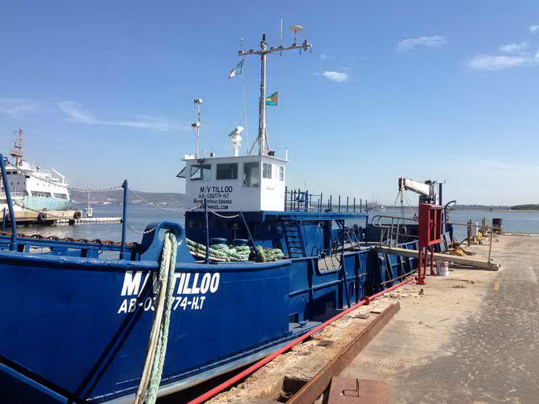 Landing Craft Work Boat image 1