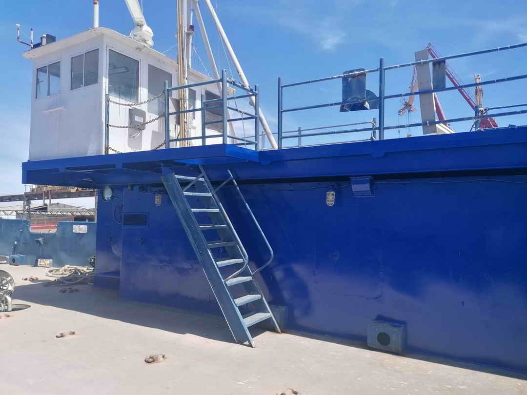 Landing Craft Work Boat image 3