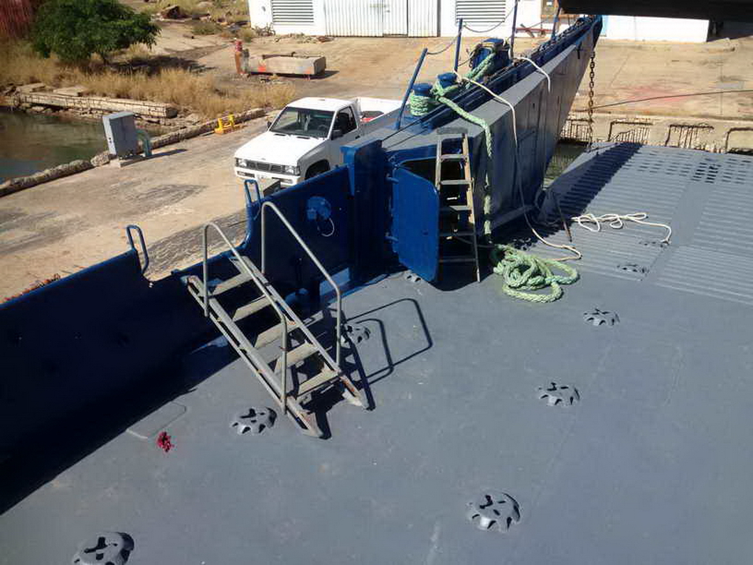 Landing Craft Work Boat image 10