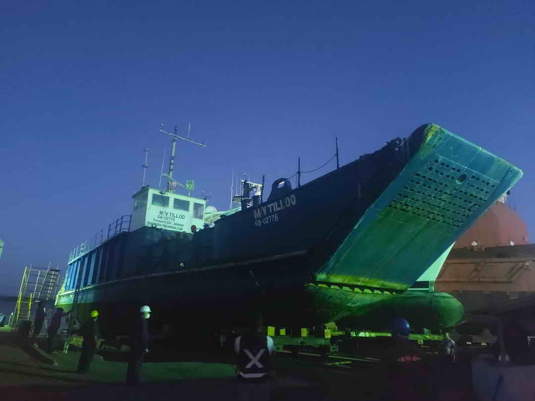 Landing Craft Work Boat image 33