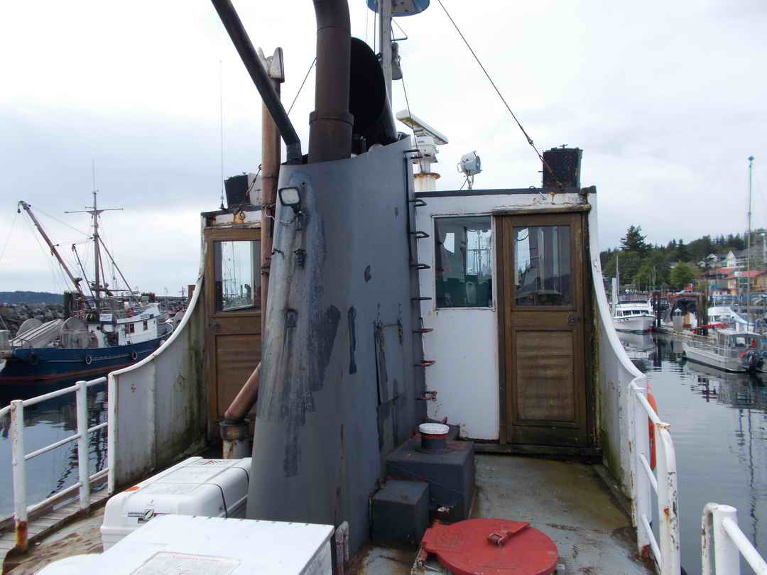 Tug image 6