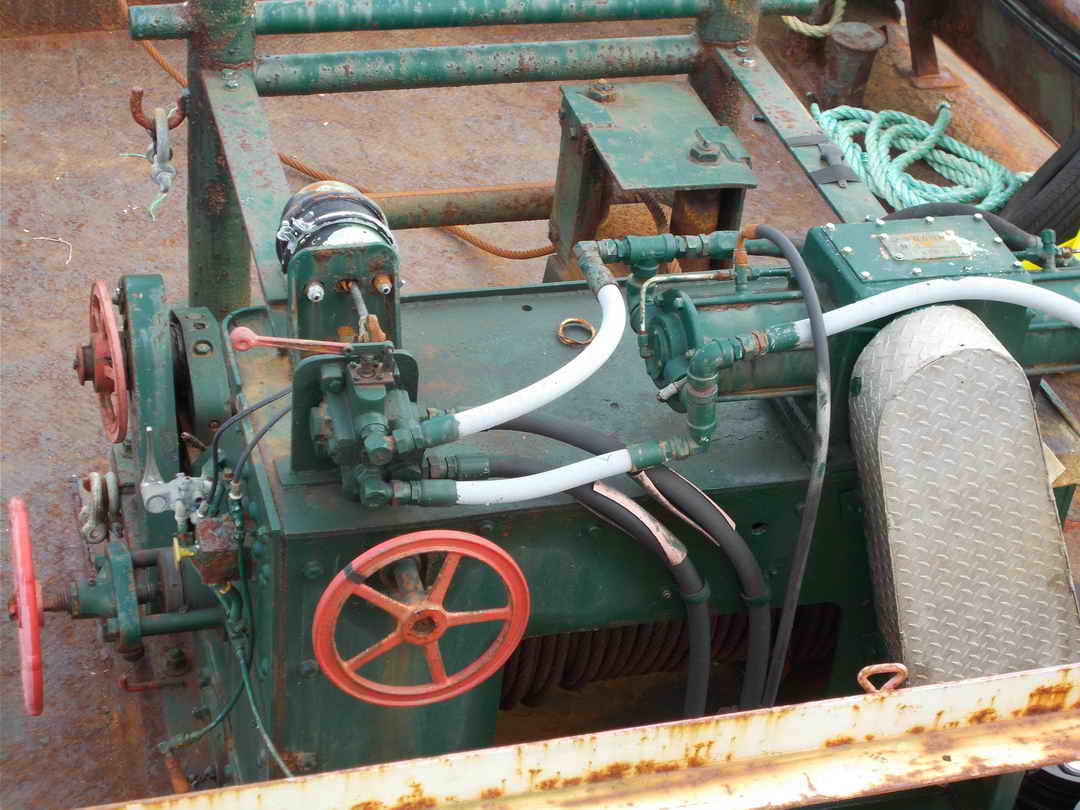 Tug image 17