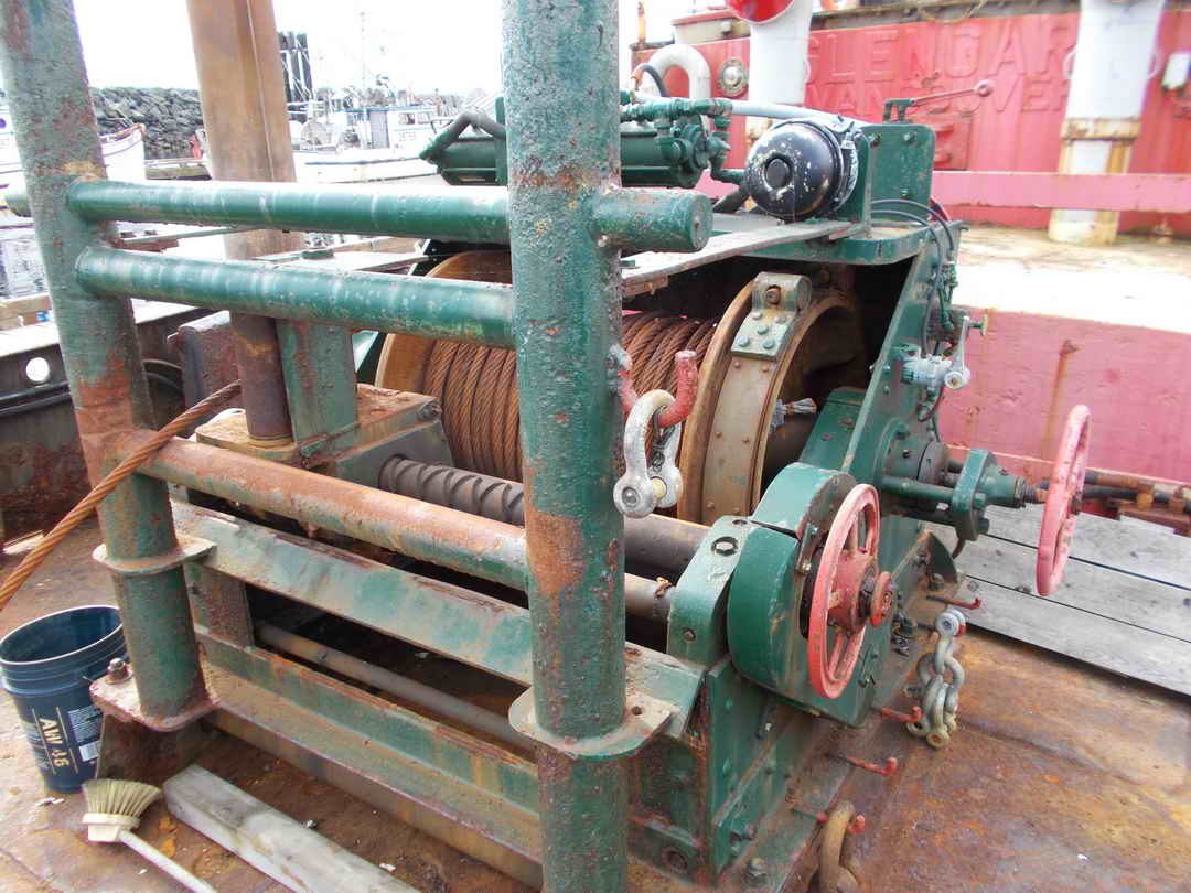 Tug image 19