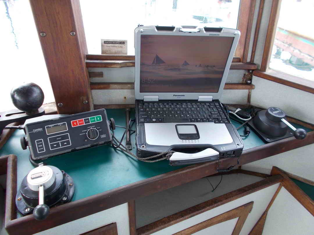 Tug image 28