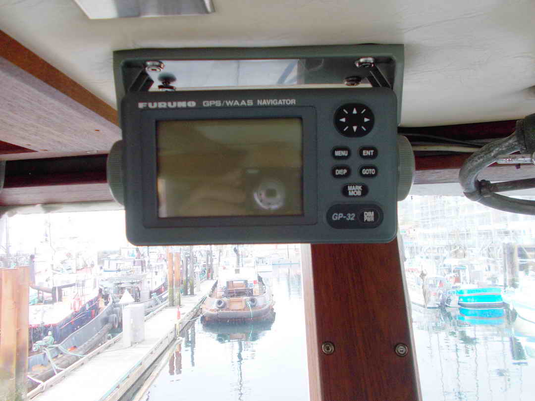 Tug image 35