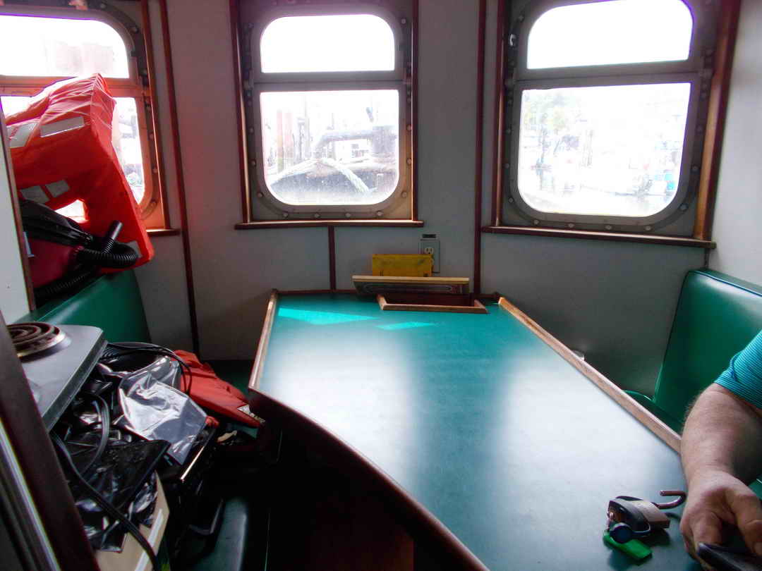 Tug image 43