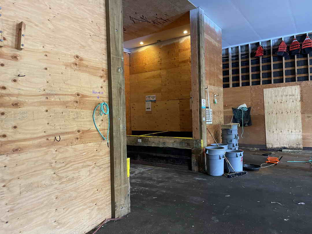 Steel Camp Barge image 23