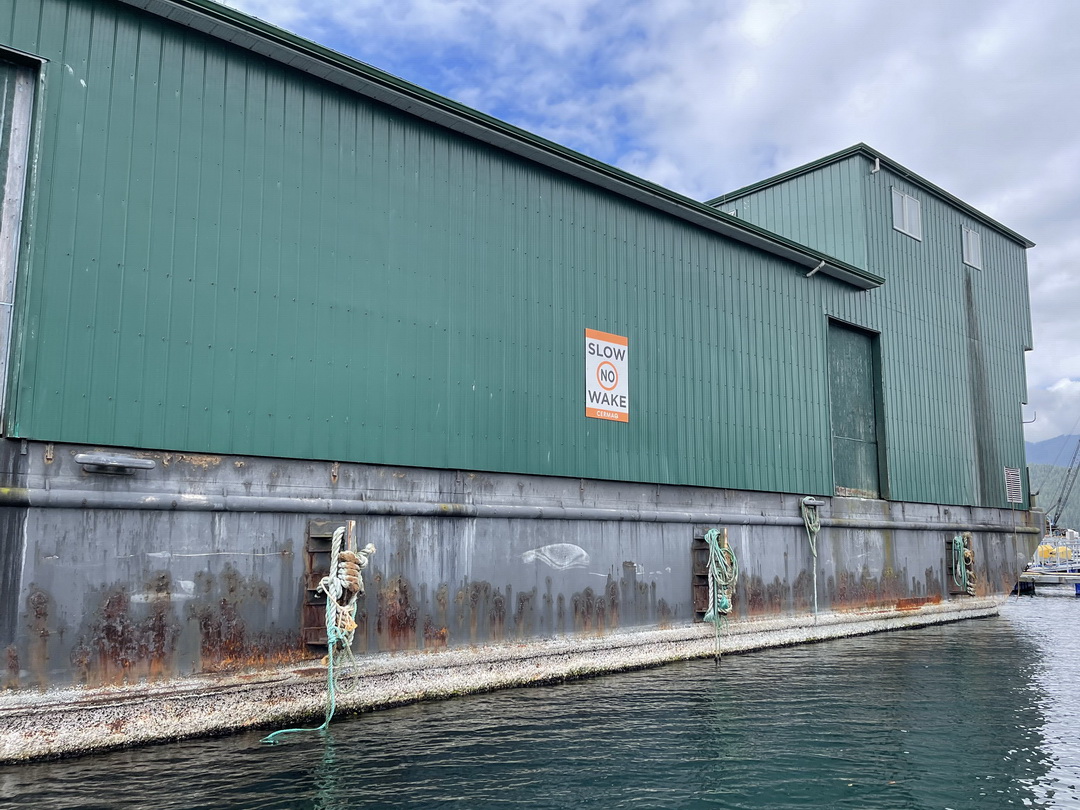 Steel Camp Barge image 5