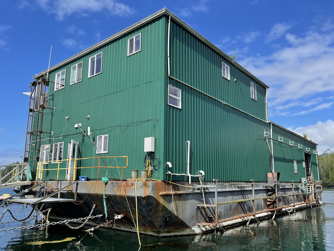 Steel Camp Barge image 6