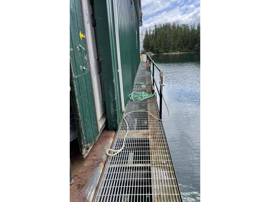 Steel Camp Barge image 14