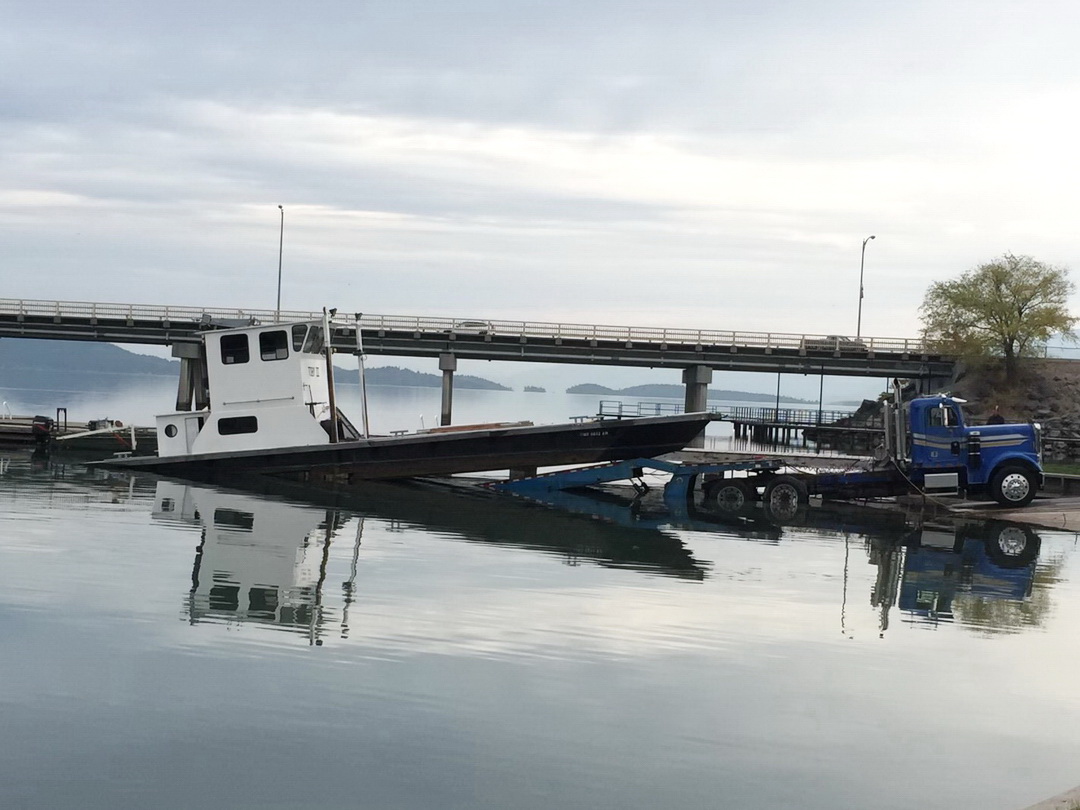 Barge Truck Trailer image 0