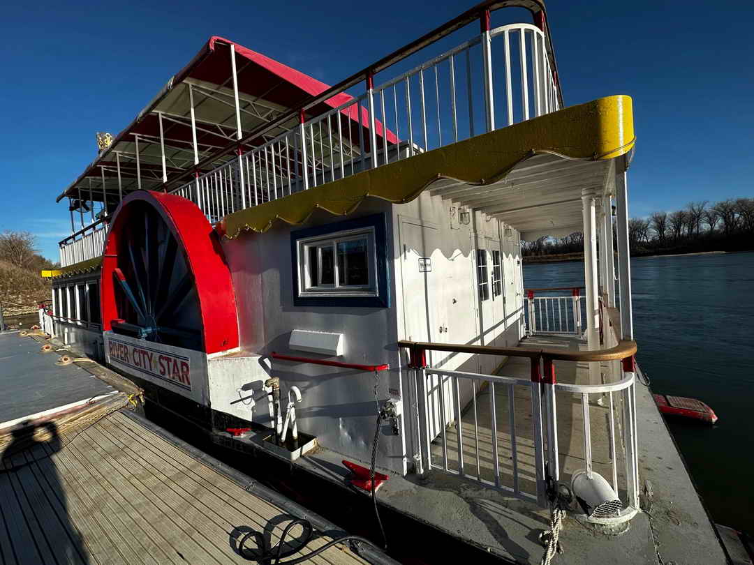 Skipperliner Paddlewheel Riverboat image 6