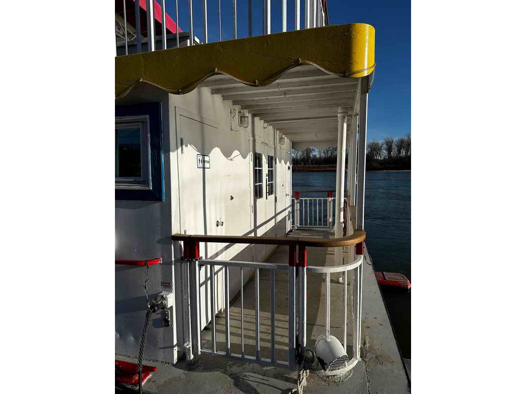 Skipperliner Paddlewheel Riverboat image 7