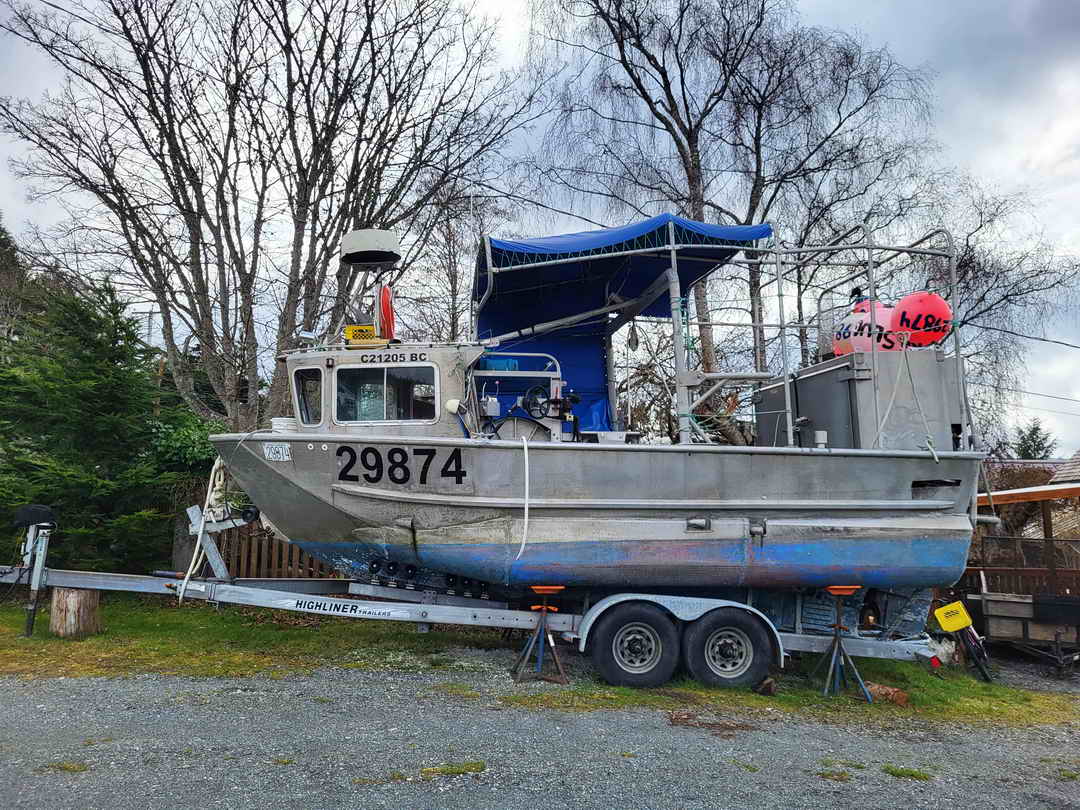 https://www.pacificboatbrokers.com/used-boats-for-sale/NA5748/1080.jpg